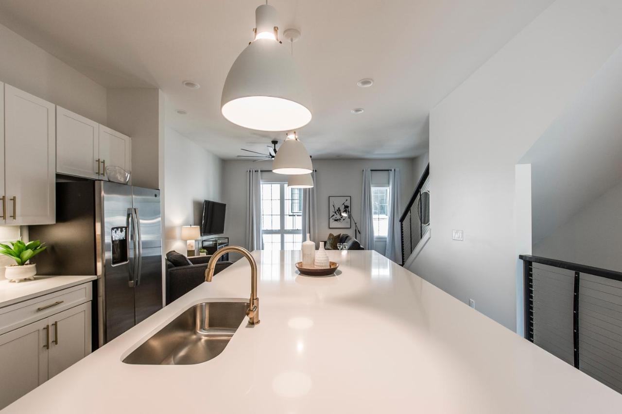ناشفيل Brand New 4 Bedroom 4Bath Townhome With Amazing Rooftop! المظهر الخارجي الصورة