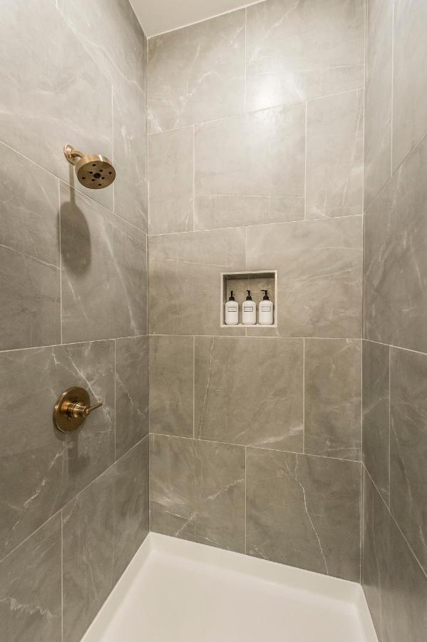 ناشفيل Brand New 4 Bedroom 4Bath Townhome With Amazing Rooftop! المظهر الخارجي الصورة